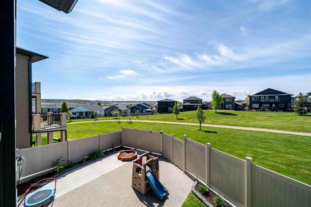 MLS® A2248954 - 335 Ranchview Place NE in Ranchland Medicine Hat, Residential