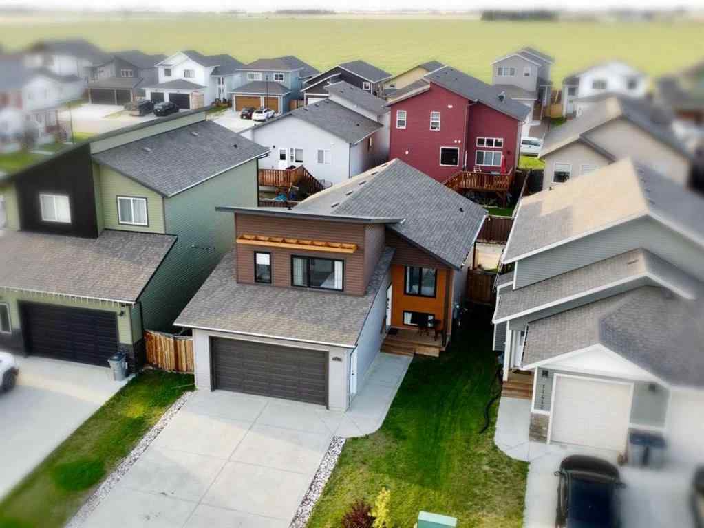 MLS® A2248956 - 11414 106A Avenue  in Westgate Grande Prairie, Residential