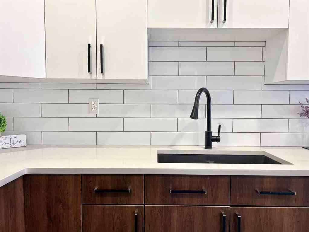MLS® A2248956 - 11414 106A Avenue  in Westgate Grande Prairie, Residential