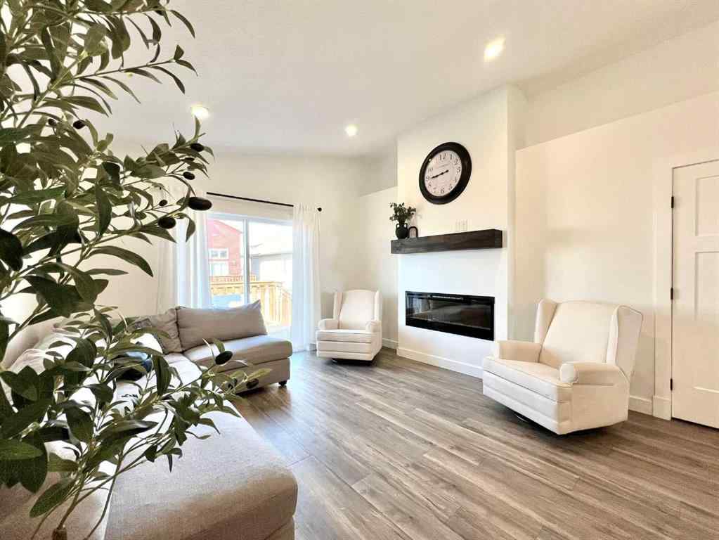 MLS® A2248956 - 11414 106A Avenue  in Westgate Grande Prairie, Residential