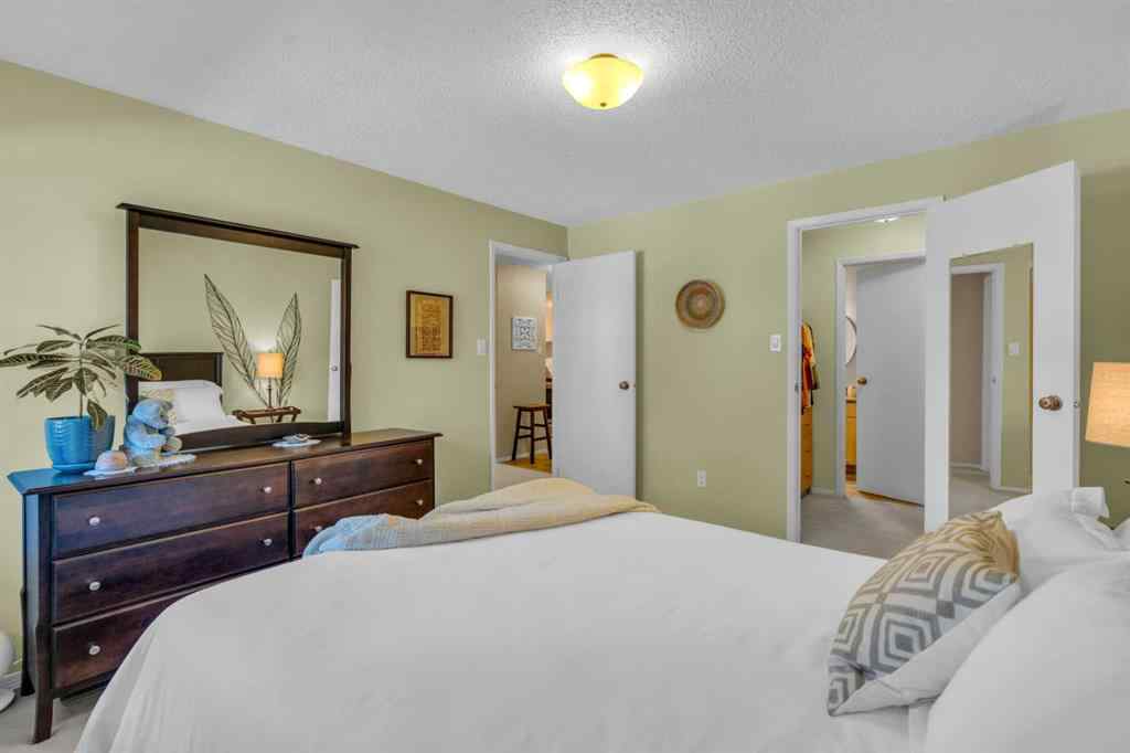 MLS® A2248965 - Unit #222 723 57 Avenue SW in Windsor Park Calgary, Residential