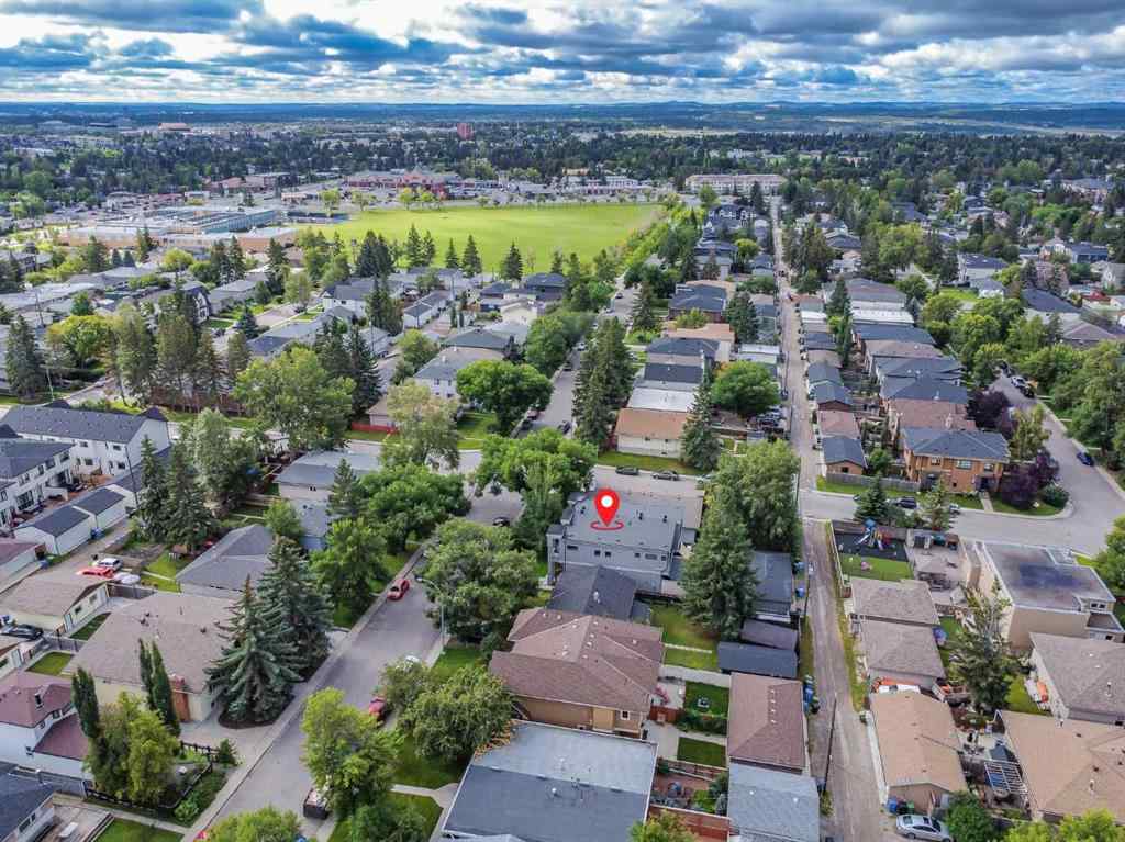 MLS® A2248966 - 3133 40 Street SW in Glenbrook Calgary, Residential