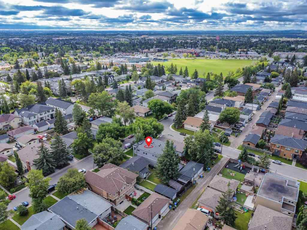 MLS® A2248966 - 3133 40 Street SW in Glenbrook Calgary, Residential