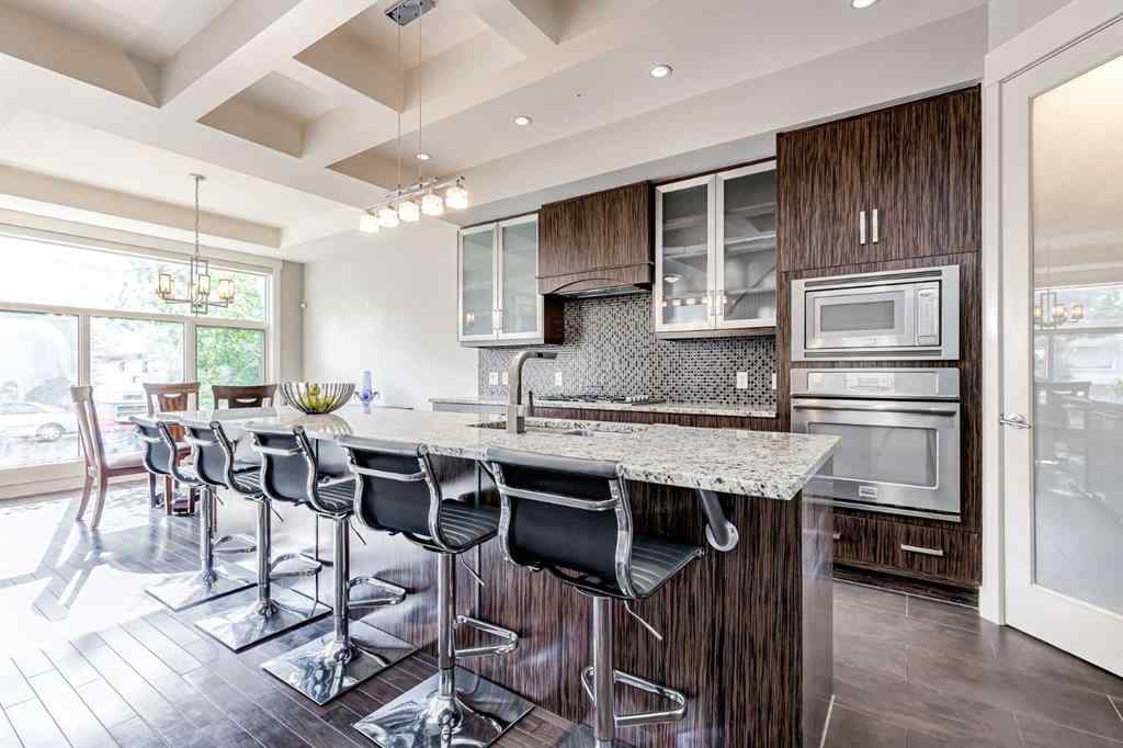 MLS® A2248966 - 3133 40 Street SW in Glenbrook Calgary, Residential