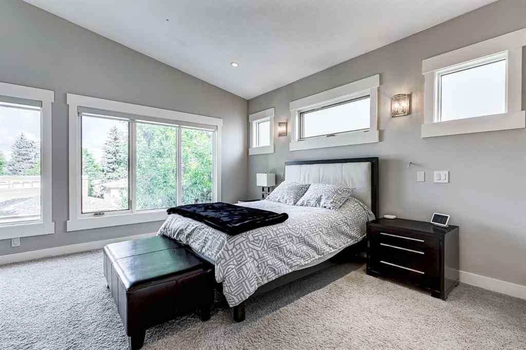 MLS® A2248966 - 3133 40 Street SW in Glenbrook Calgary, Residential