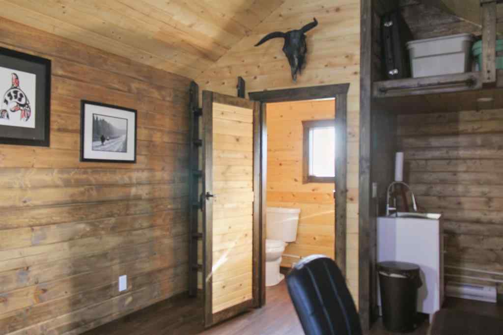 MLS® A2248972 - 5107 A Queen Street  in NONE Coronation, Commercial