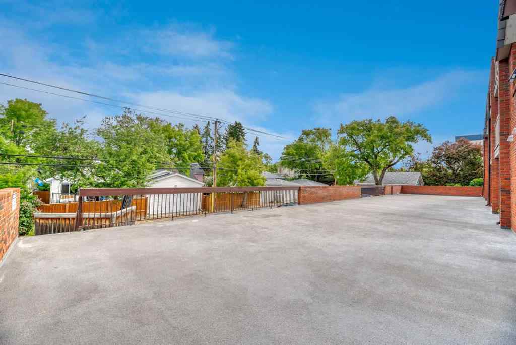 MLS® A2248973 - Unit #103 222 5 Avenue NE in Crescent Heights Calgary, Residential