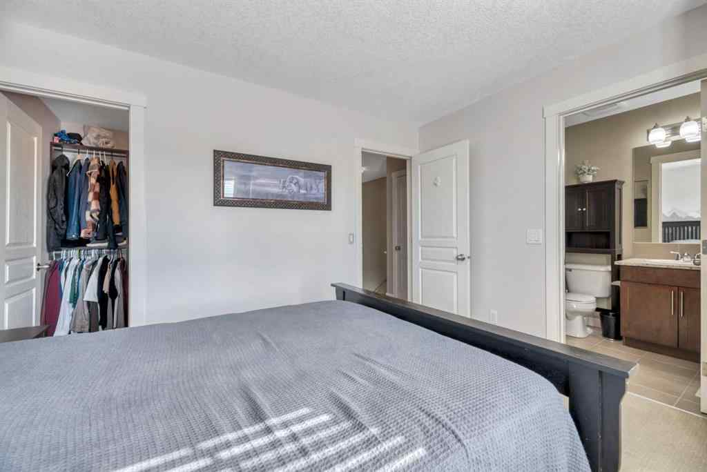 MLS® A2248974 - 576 Mckenzie Towne Drive SE in McKenzie Towne Calgary, Residential