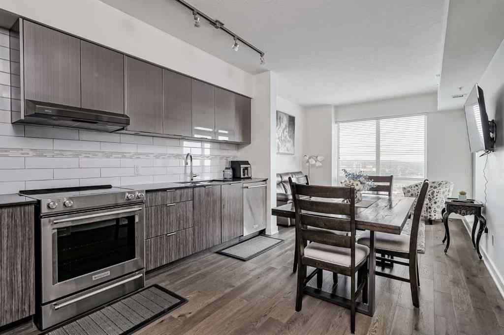 MLS® A2248981 - Unit #3303 930 6 Avenue SW in Downtown Commercial Core Calgary, Residential