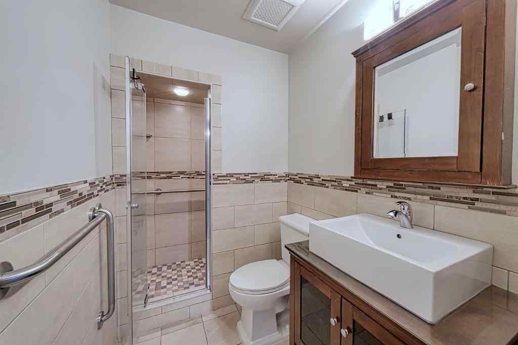 MLS® A2248986 - 11147 Southdale Road SW in Southwood Calgary, Residential