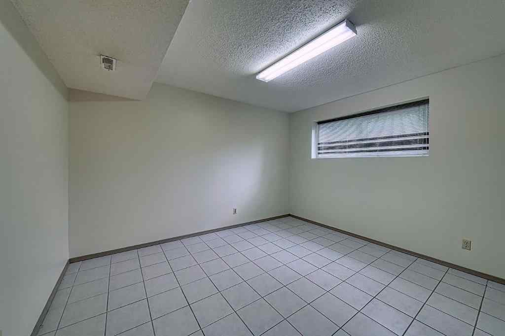 MLS® A2248986 - 11147 Southdale Road SW in Southwood Calgary, Residential