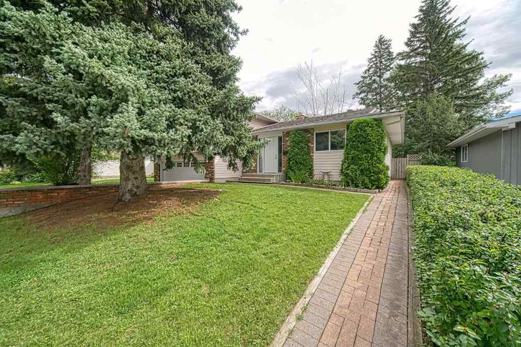 MLS® A2248986 - 11147 Southdale Road SW in Southwood Calgary, Residential