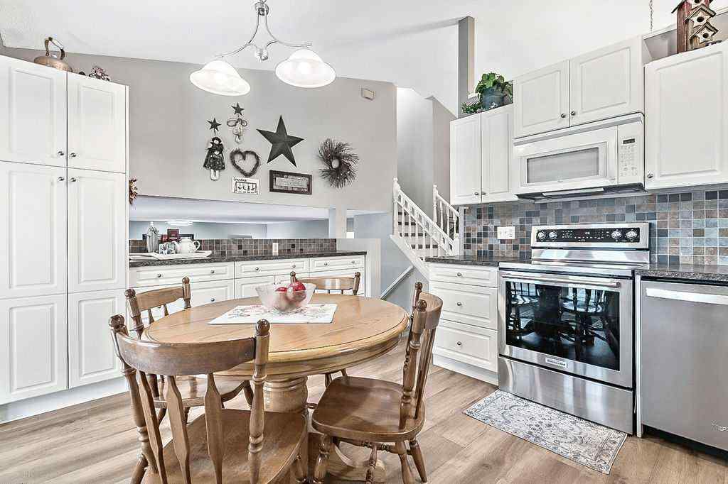 MLS® A2248990 - 206 Tanner Drive SE in Thorburn Airdrie, Residential