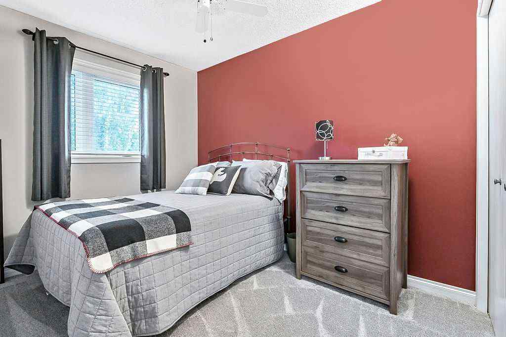 MLS® A2248990 - 206 Tanner Drive SE in Thorburn Airdrie, Residential
