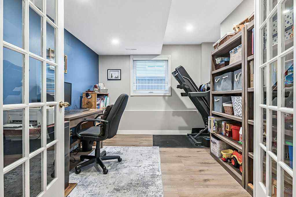 MLS® A2248990 - 206 Tanner Drive SE in Thorburn Airdrie, Residential
