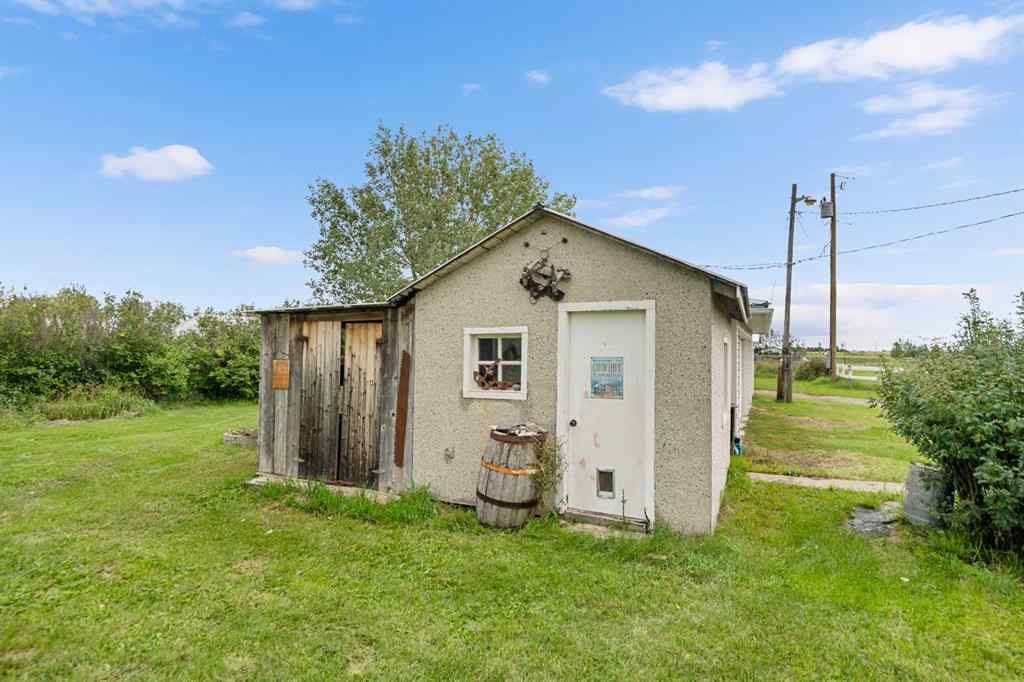 MLS® A2248999 - 270180 Township Road 250   in NONE Rural Rocky View County, Residential