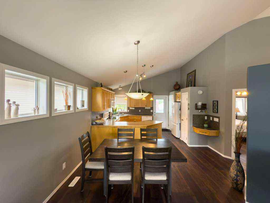 MLS® A2249000 - 6818 59 Street Close   in NONE Rocky Mountain House, Residential