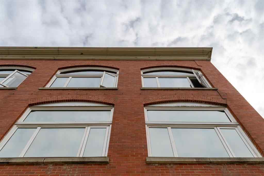 MLS® A2249011 - Unit #206 812 8 Street SE in Inglewood Calgary, Residential