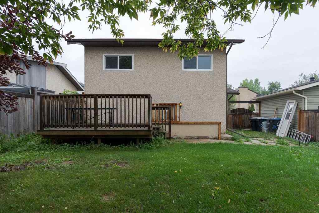 MLS® A2249014 - 1069 Timberline Drive  in Thickwood Fort McMurray, Residential
