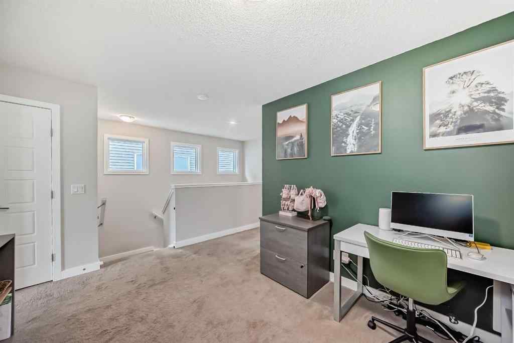 MLS® A2249015 - 106 Kingfisher Crescent SE in Kings Heights Airdrie, Residential