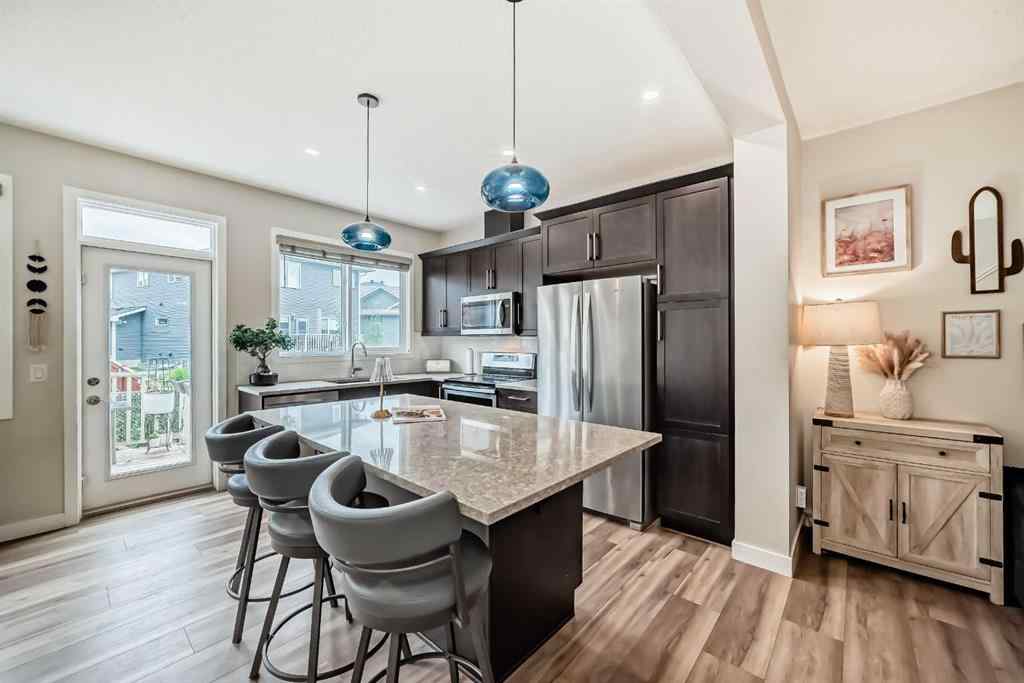MLS® A2249015 - 106 Kingfisher Crescent SE in Kings Heights Airdrie, Residential