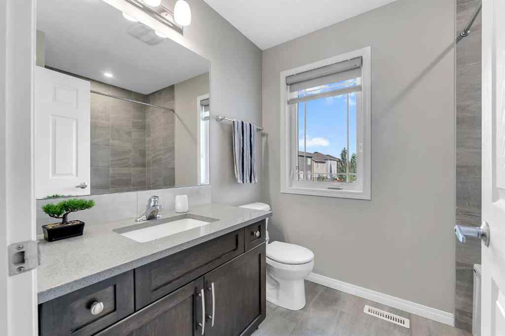 MLS® A2249019 - 78 Osborne Common SW in Southwinds Airdrie, Residential