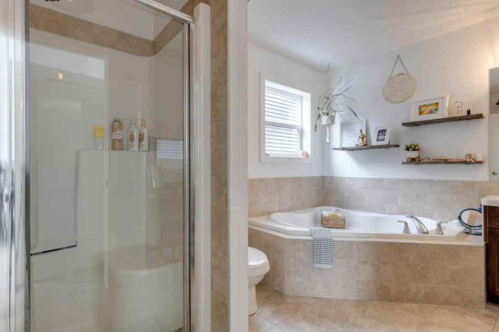 MLS® A2249021 - 112 Fireside Drive  in Fireside Cochrane, Residential