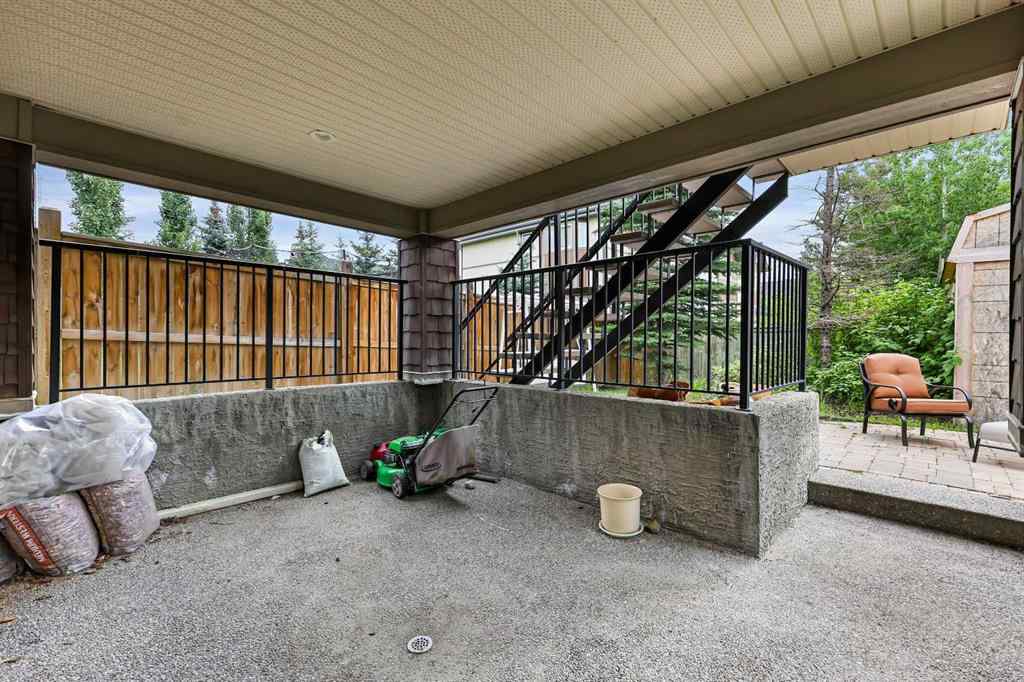 MLS® A2249022 - 22 Wendham Place SW in West Springs Calgary, Residential