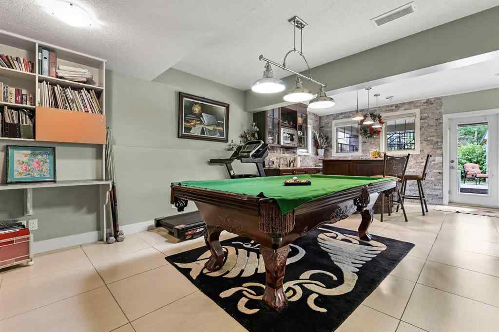 MLS® A2249022 - 22 Wendham Place SW in West Springs Calgary, Residential