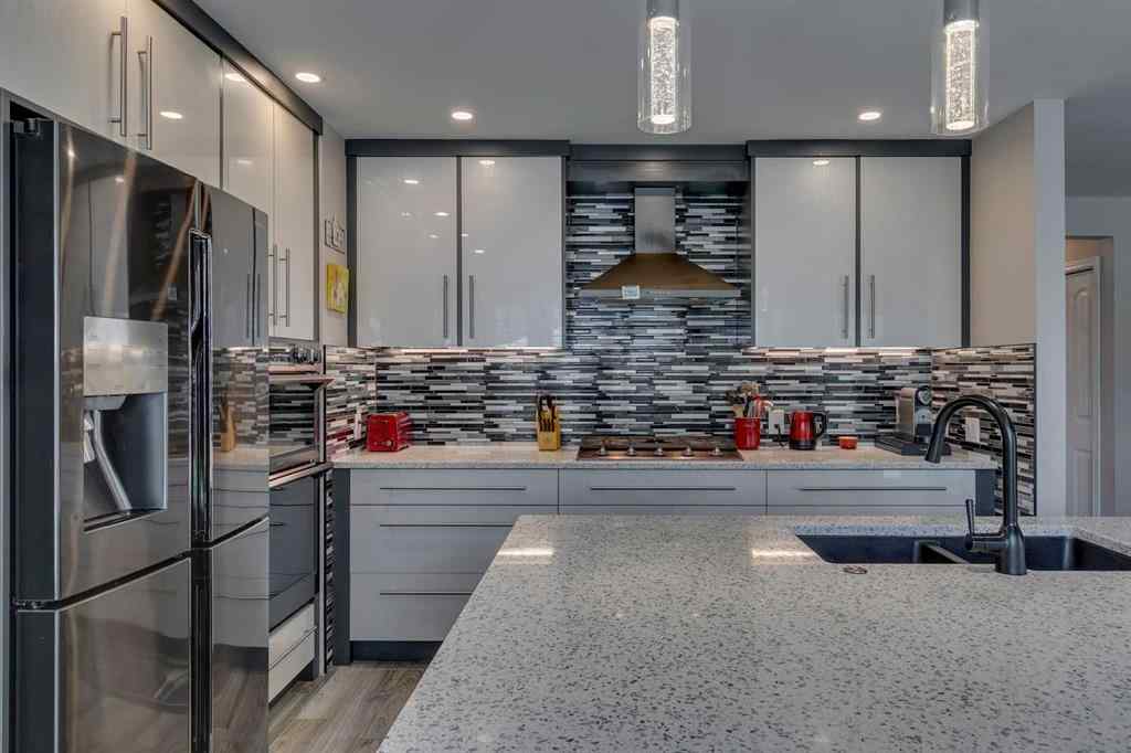 MLS® A2249029 - 2108 Douglasbank Crescent SE in Douglasdale/Glen Calgary, Residential