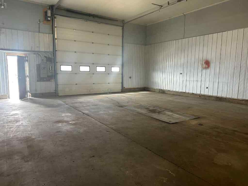 MLS® A2249030 - Unit ##5 6002 60 Avenue  in NONE Taber, Commercial