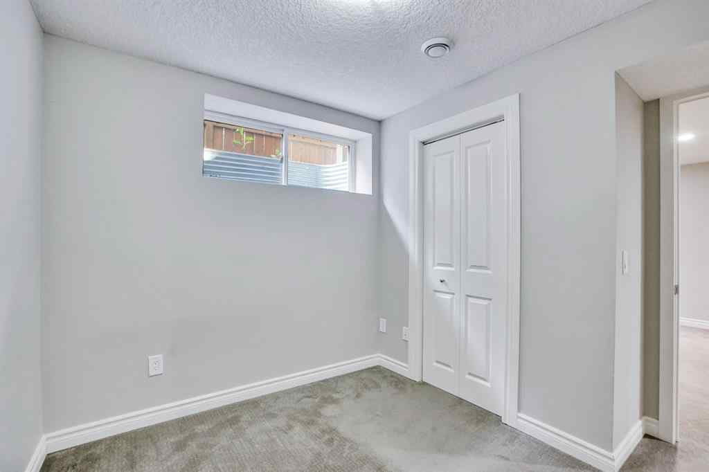 MLS® A2249032 - 117 Hawkmere Place  in Westmere Chestermere, Residential