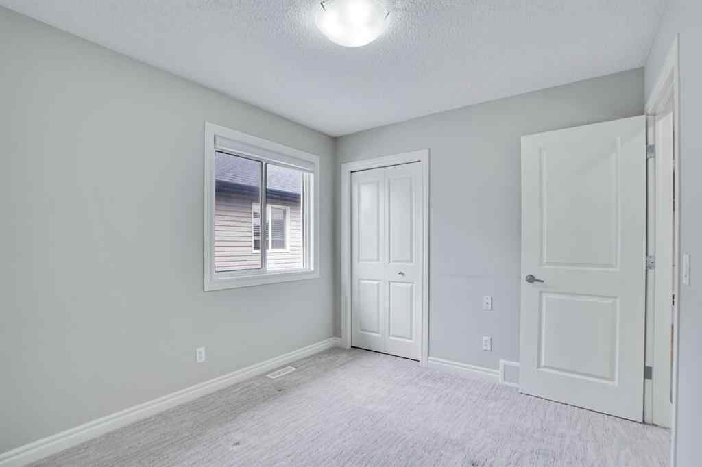 MLS® A2249032 - 117 Hawkmere Place  in Westmere Chestermere, Residential