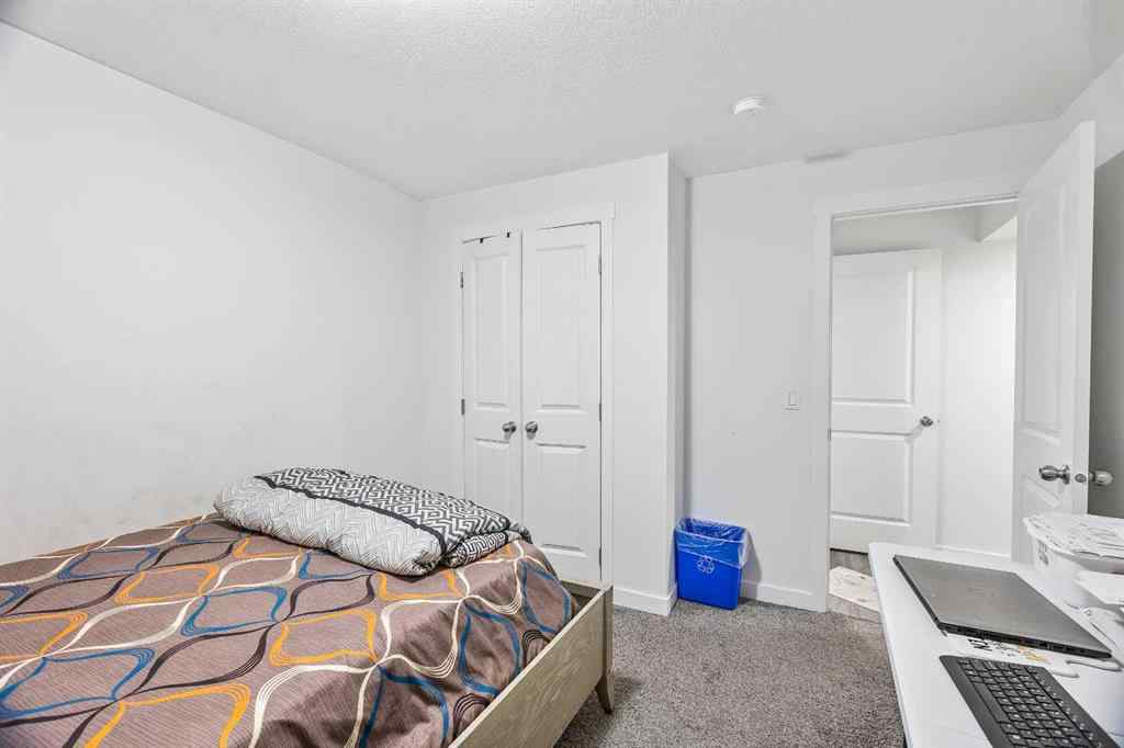 MLS® A2249035 - 213 Hawkmere Close  in Westmere Chestermere, Residential