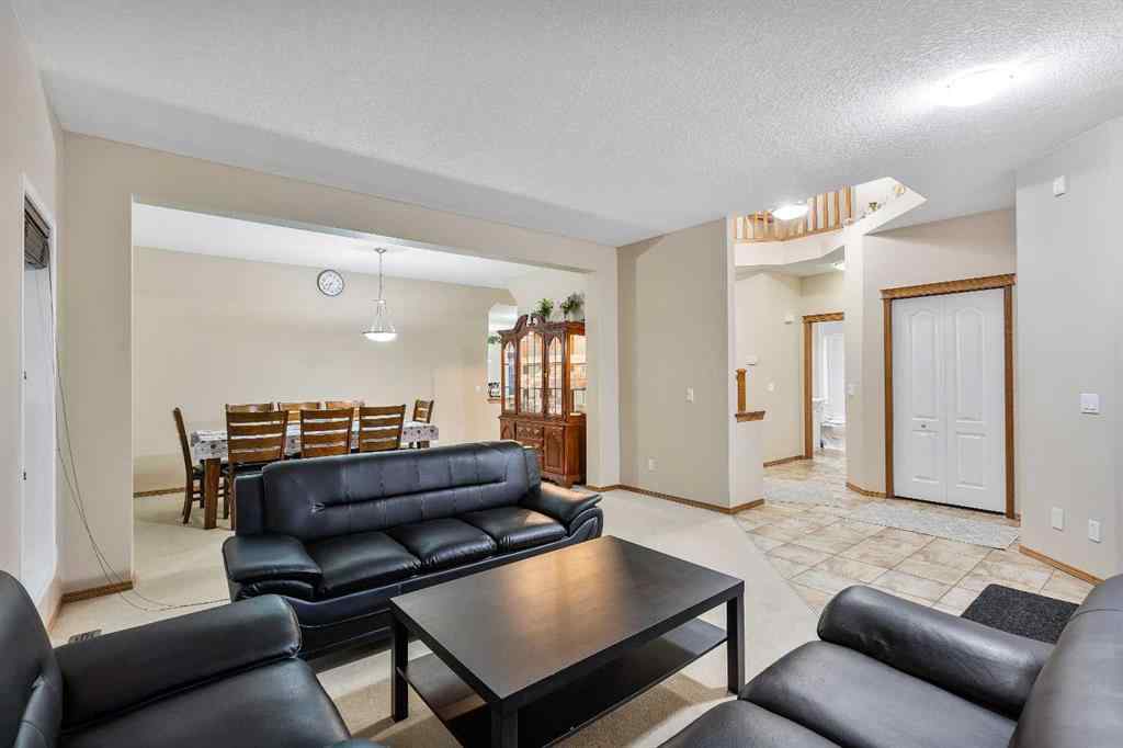 MLS® A2249035 - 213 Hawkmere Close  in Westmere Chestermere, Residential