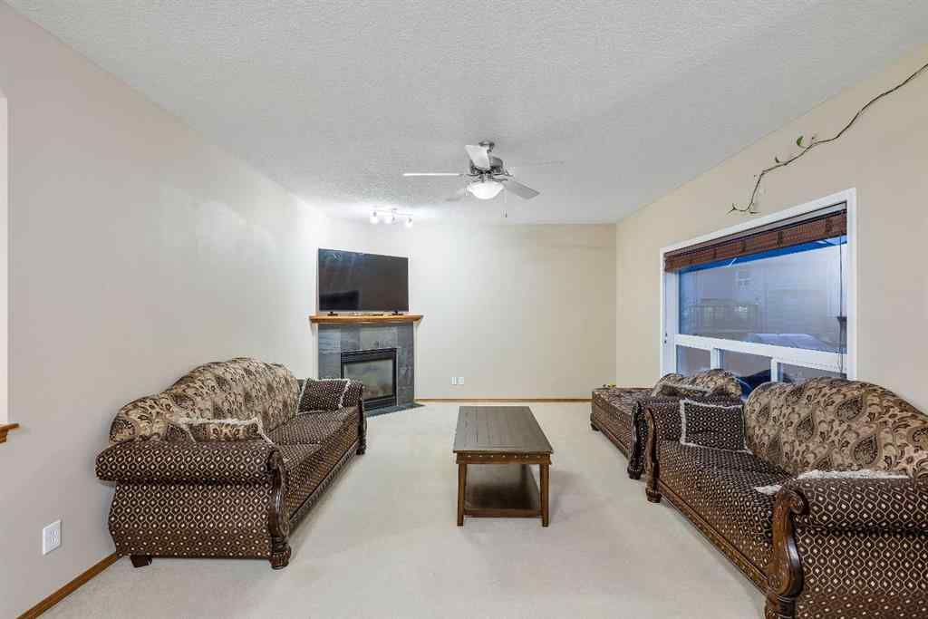MLS® A2249035 - 213 Hawkmere Close  in Westmere Chestermere, Residential
