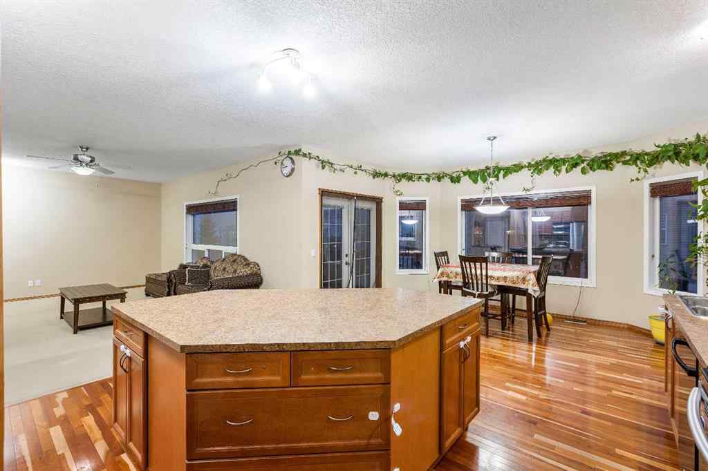 MLS® A2249035 - 213 Hawkmere Close  in Westmere Chestermere, Residential