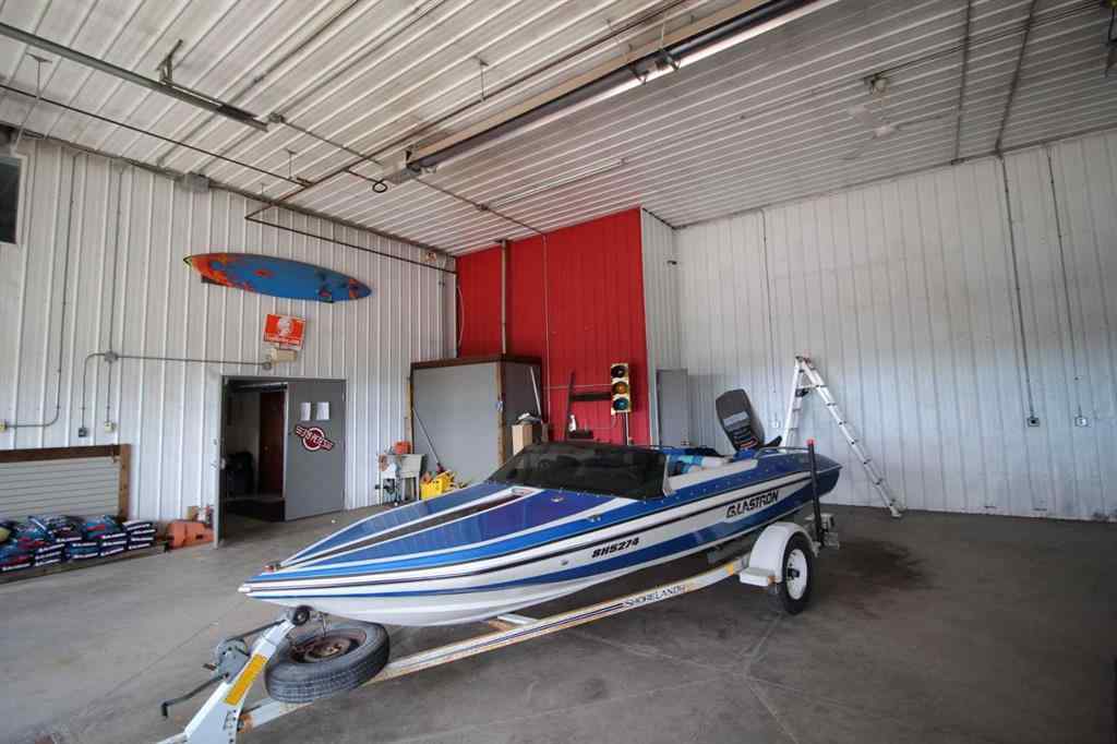 MLS® A2249038 - 3208 52 Avenue  in NONE Innisfail, Commercial