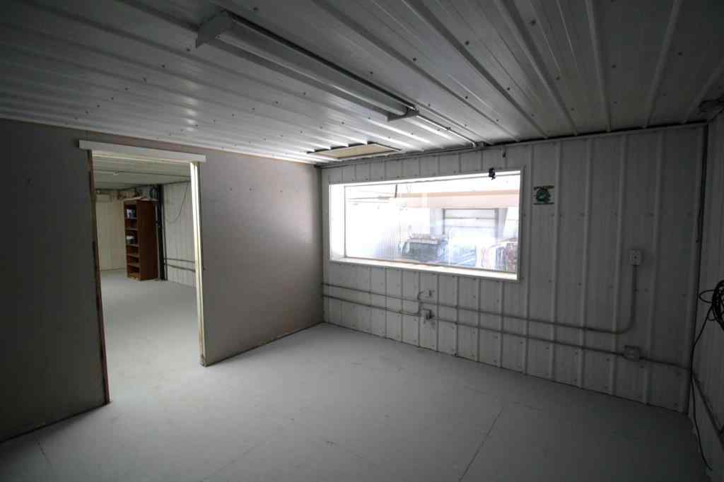MLS® A2249038 - 3208 52 Avenue  in NONE Innisfail, Commercial