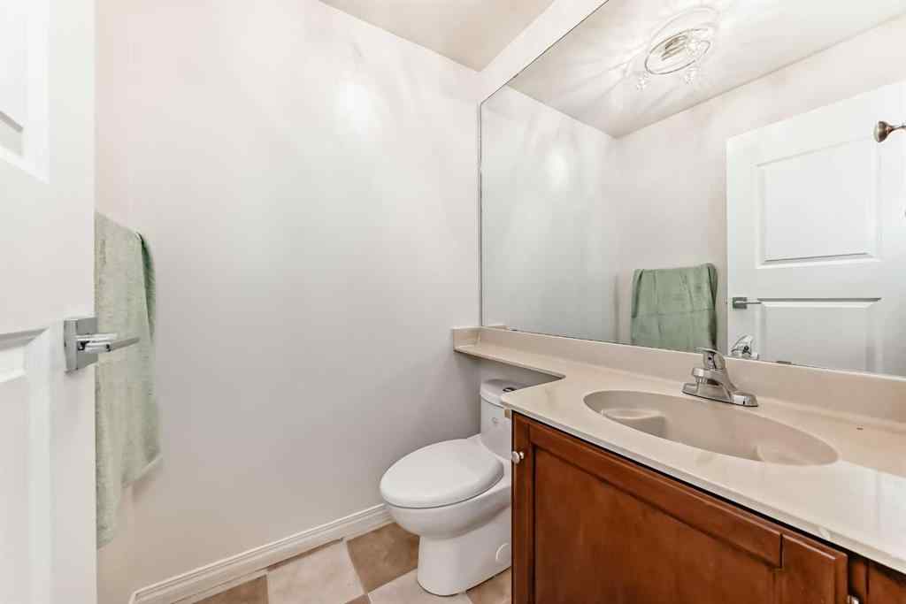 MLS® A2249059 - Unit #39 185 Woodridge Drive SW in Woodlands Calgary, Residential