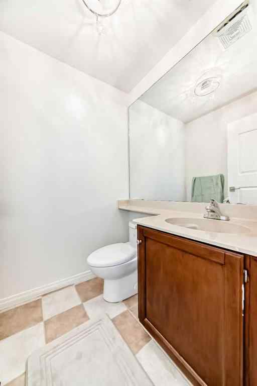 MLS® A2249059 - Unit #39 185 Woodridge Drive SW in Woodlands Calgary, Residential