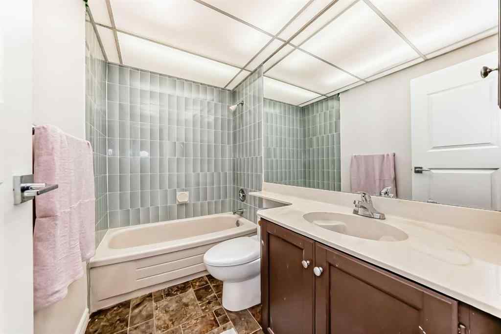 MLS® A2249059 - Unit #39 185 Woodridge Drive SW in Woodlands Calgary, Residential