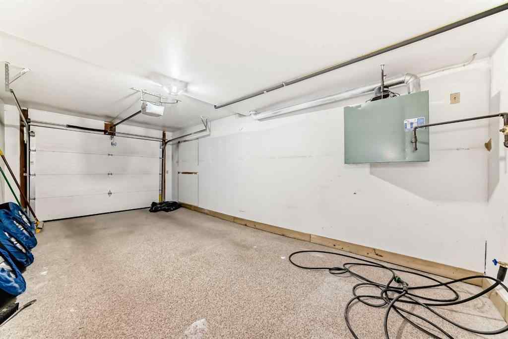 MLS® A2249059 - Unit #39 185 Woodridge Drive SW in Woodlands Calgary, Residential