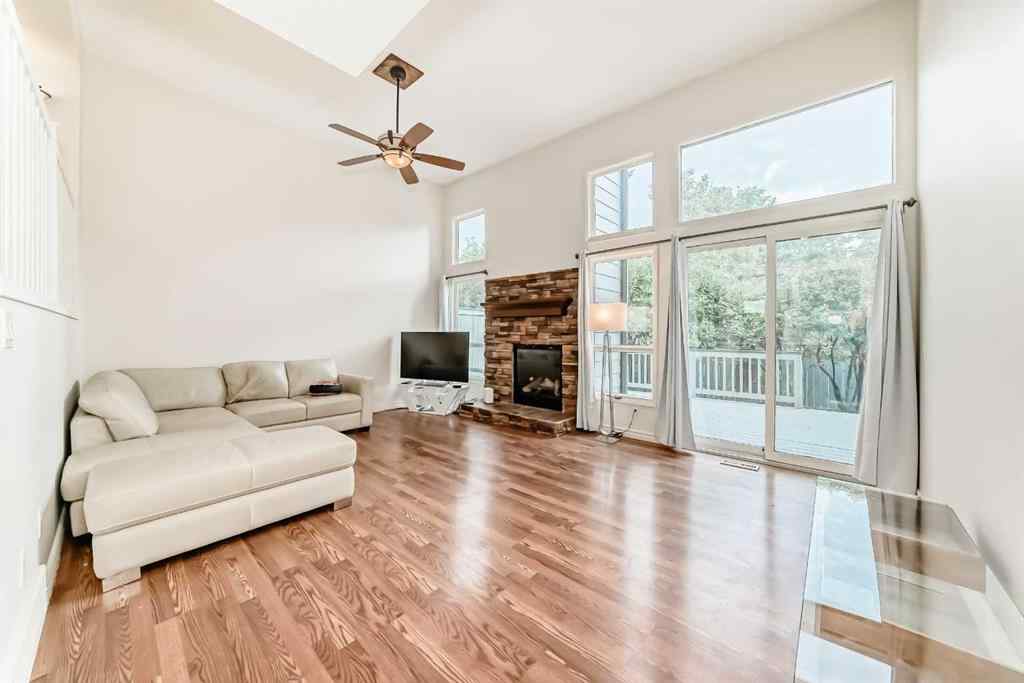 MLS® A2249059 - Unit #39 185 Woodridge Drive SW in Woodlands Calgary, Residential