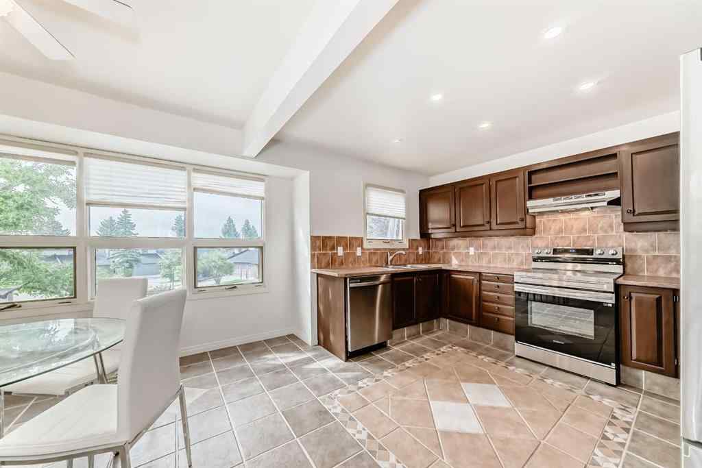 MLS® A2249059 - Unit #39 185 Woodridge Drive SW in Woodlands Calgary, Residential