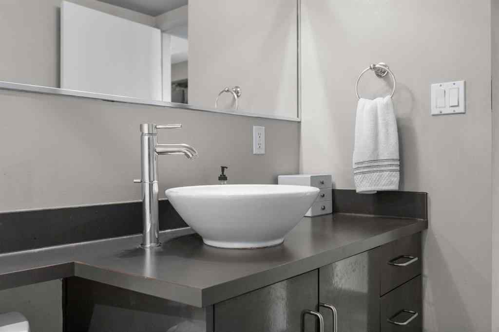 MLS® A2249065 - Unit #207 188 15 Avenue SW in Beltline Calgary, Residential