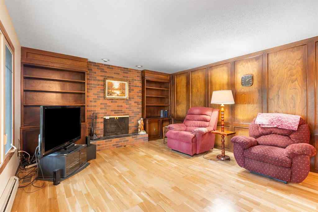 MLS® A2249069 - 671 Wallace Drive  in NONE Carstairs, Residential