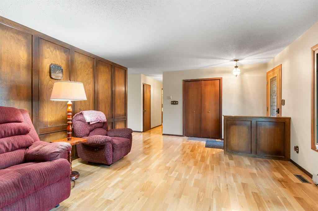 MLS® A2249069 - 671 Wallace Drive  in NONE Carstairs, Residential
