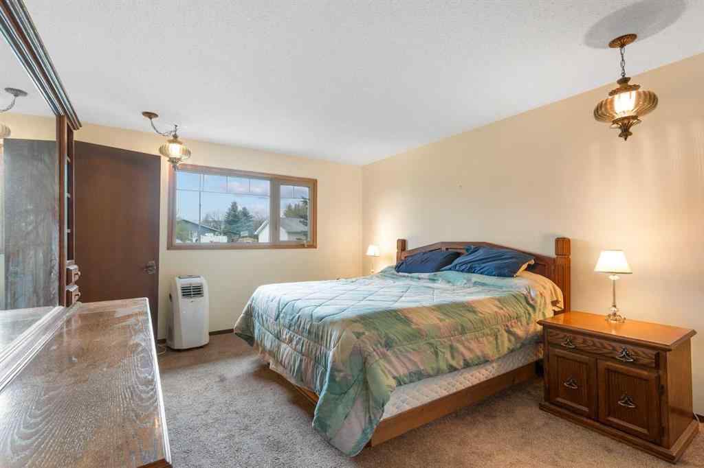 MLS® A2249069 - 671 Wallace Drive  in NONE Carstairs, Residential