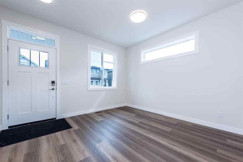 MLS® A2249080 - 1139 Chinook Winds Circle SW in Chinook Gate Airdrie, Residential
